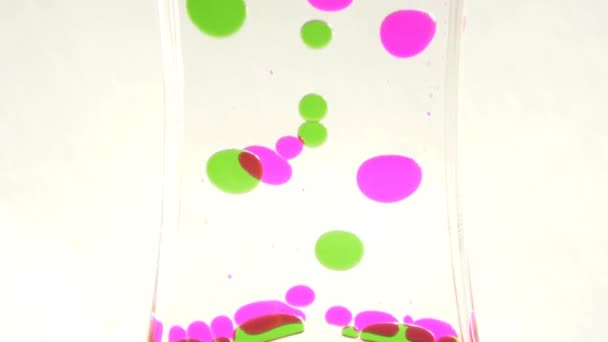 expérience avec des cellules sanguines médicales en laboratoire 