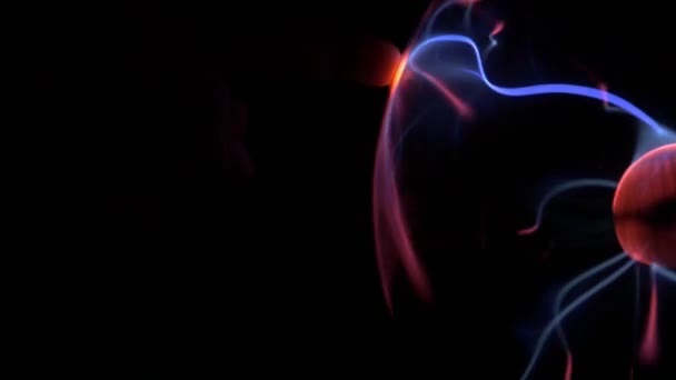 Plasma ball lighting on black background — Stock Video