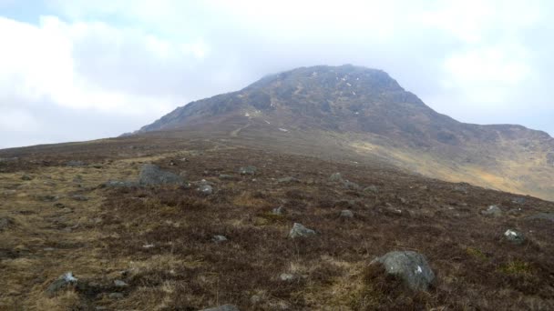 Berglandschap van Schotland — Stockvideo