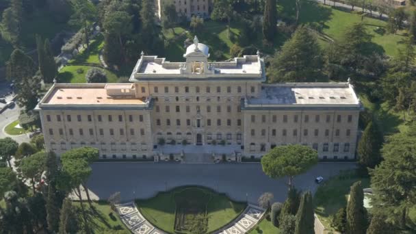 Vaticaan gebouw in Rome luchtfoto — Stockvideo