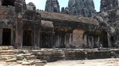 Angkor wat bayon Tapınağı