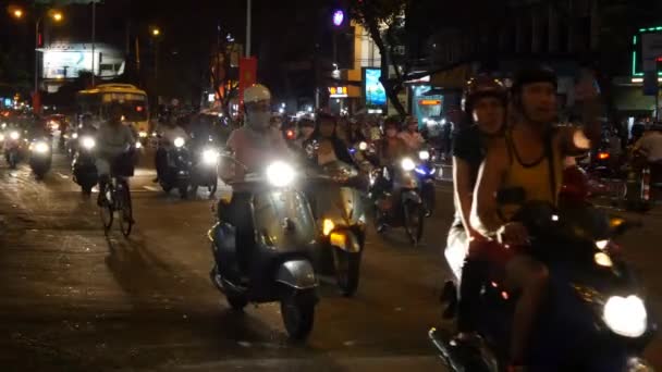 Şehir merkezinde trafik sıkışıklığı — Stok video