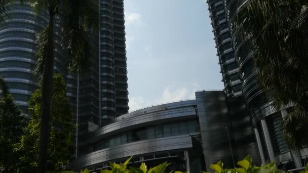 Petronas Twin Towers — Stock Video