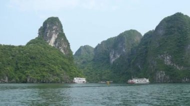 tropikal peyzaj ha uzun bay