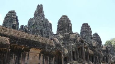 Angkor wat bayon Tapınağı