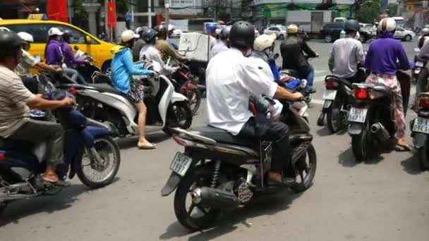 胡志明的道路上交通混乱 — 图库视频影像