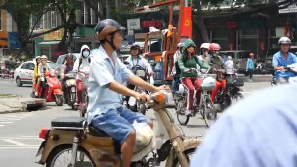 Ho Chi Minh yolu üzerinde kaotik trafik — Stok video