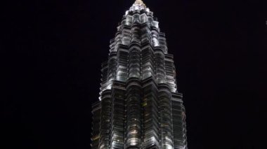 Petronas İkiz Kulesi