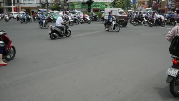 Chaotic traffic on road of  Ho Chi Minh — Stock Video