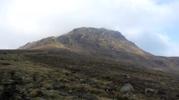 Berglandschap van Schotland — Stockvideo