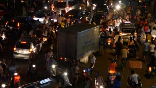 Ho Chi Minh yolu üzerinde kaotik trafik — Stok video