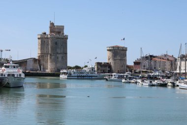 Liman fotoğrafçılığı. Harbor 'daki Kuleler.