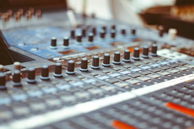 Karıştırıcının ses kontrolü