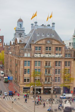 Bahar, Hollanda Amsterdam sokaklarında