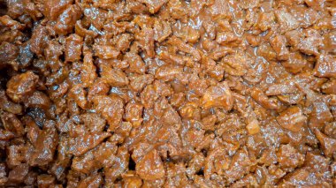 Zengin Kahverengi Yağlı Yapıştırıcı ile Otantik Biftek Rendang Kuru Köri