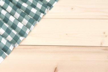 Ahşap arkaplanda masa örtüsü tekstili  