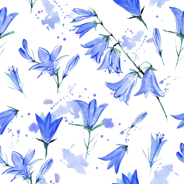 Nahtloses Muster mit Blauglockenblumen. — Stockfoto