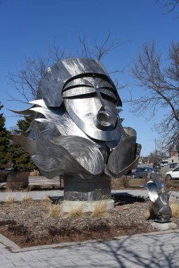 27 Mart 2025 'te Kanada, Valleyfield' deki Grant Castle 'ın yanında bulunan İrlandalı işçilerin anısına dikilmiş anıt.