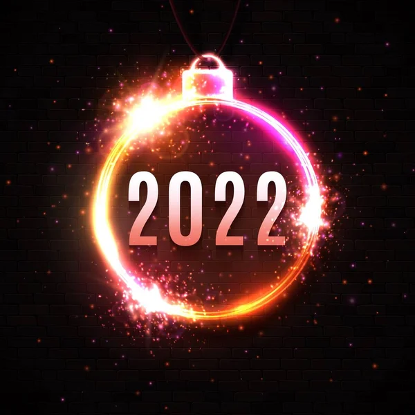 Újévi neon tábla sötét vörös háttérrel. 2022 izzó szöveg karácsonyi labda elektromos led lámpa keret fény csillogás. Ünnepi parti, ünnepi üdvözlőkártya tervezés. Fényes vektor illusztráció. — Stock Vector
