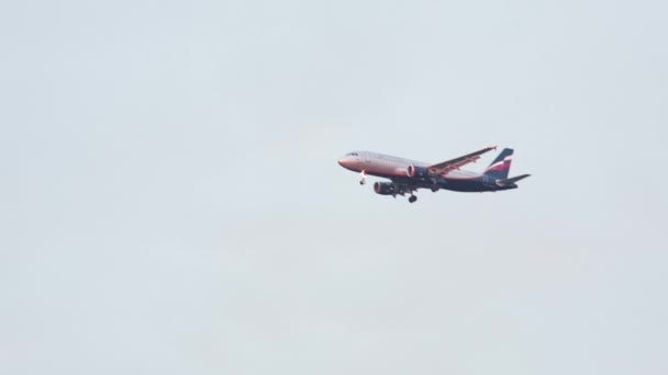 Jet Aircraft In A Cloudy Sky — Stock Video