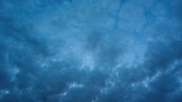 Tramonto nuvoloso viola e blu — Video Stock