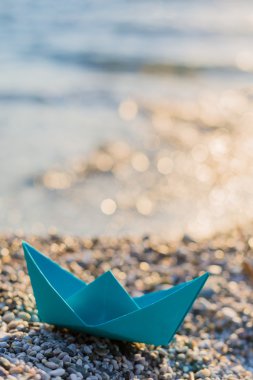 kağıt tekne Beach 