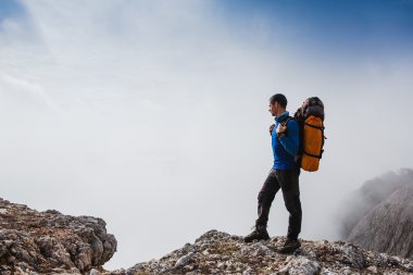 horizon adlı arıyorum uzun yürüyüşe çıkan kimse