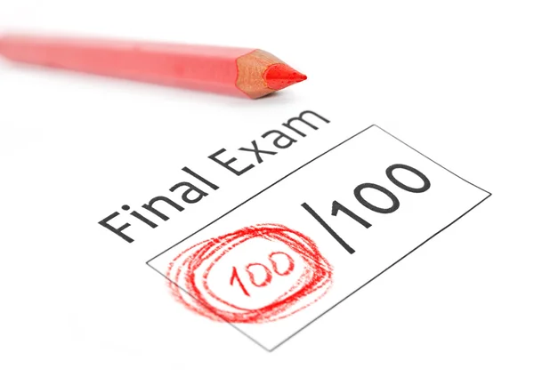 Examen final noté 100 — Photo