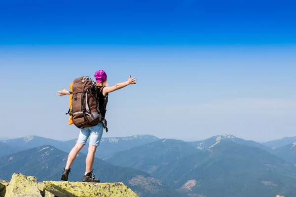 Wanderer in den Karpaten — Stockfoto