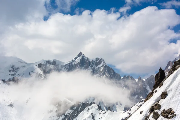 Montagne cime vista — Foto Stock