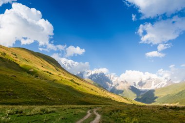 Kafkas Dağları, Gürcistan.