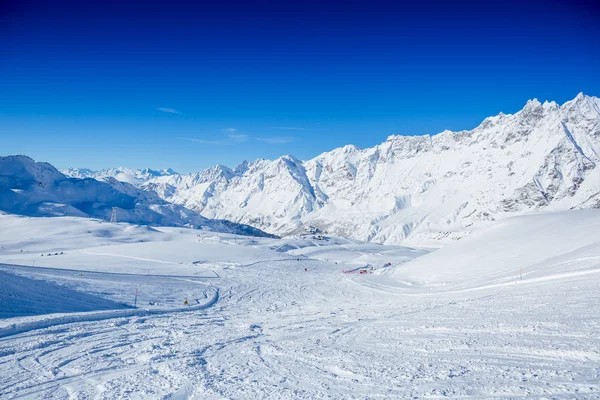 Slope on the ski resort — Stock Photo, Image