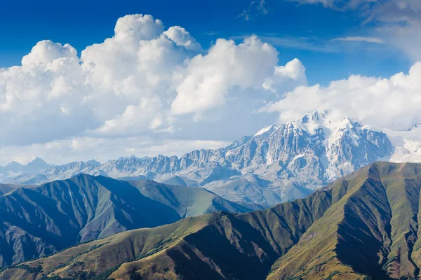 Montañas del Cáucaso, Georgia . —  Fotos de Stock