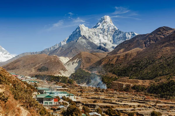 Ama Dablam Região Everest Himalaia Nepal — Fotografia de Stock