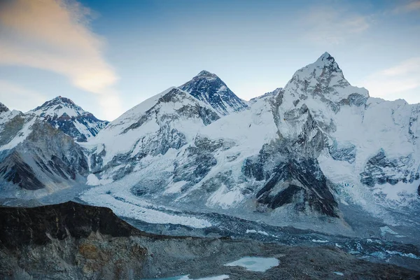 Vista Panorámica Del Glaciar Khumbu Monte Everest Con Hermoso Cielo — Foto de Stock