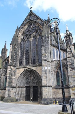 Glasgow Katedrali ön cephe