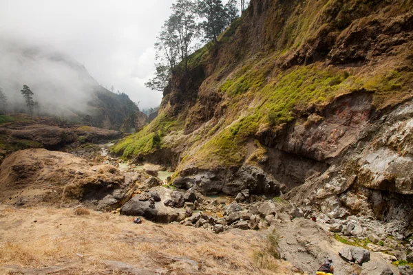 Termas en el volcán Mount Rinjani, Lombok, Indonesia — Foto de Stock