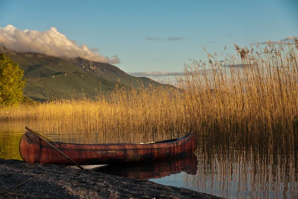 Schöner See auf dem Balkan — Stockfoto