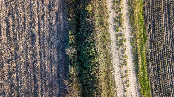 Geometriska fält med Arialvy — Stockfoto