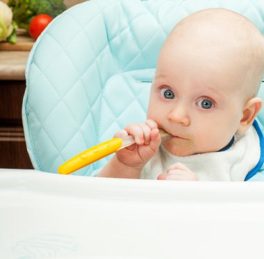 Sevimli küçük bebek