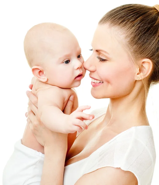 Mãe e bebê brincando e sorrindo — Fotografia de Stock