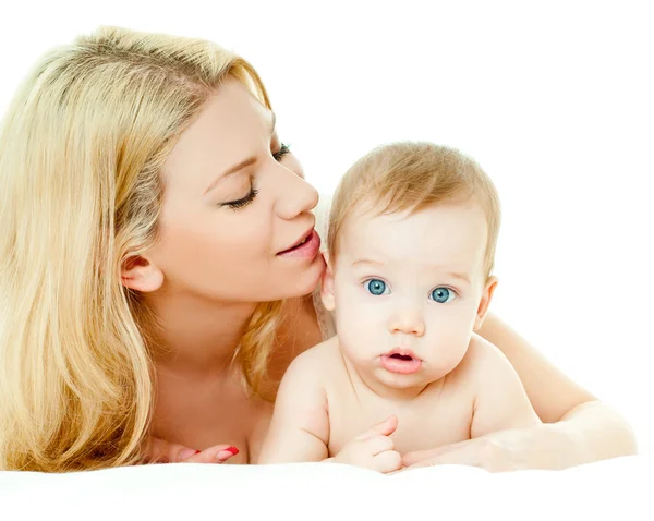 Feliz familia madre y bebé — Foto de Stock