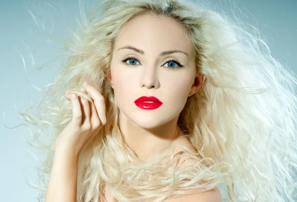 Beautiful blond with red lipstick — Stock Photo, Image