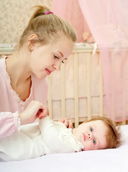 Happy family mother and baby — Stock Photo, Image