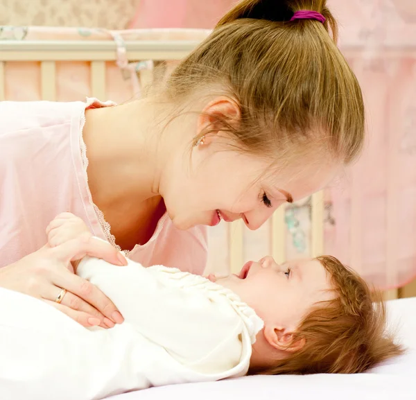 Happy family mother and baby — Stock Photo, Image