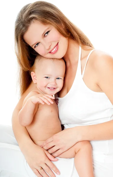 幸せな家族の母親と赤ちゃん — ストック写真