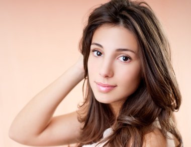 Genç güzel kadın.