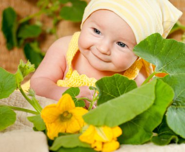 harika güzel bir çocuk