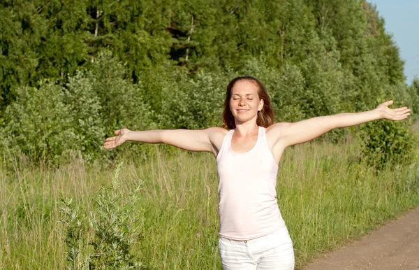 Young beautiful girl — Stock Photo, Image