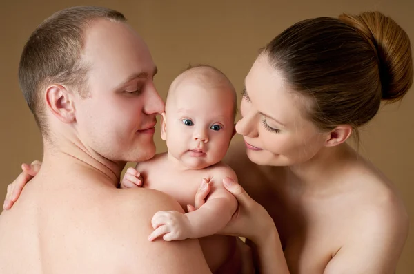 Happy young family — Stock Photo, Image